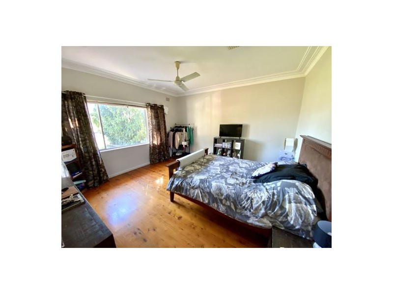 13 Park Street, Dubbo NSW 2830