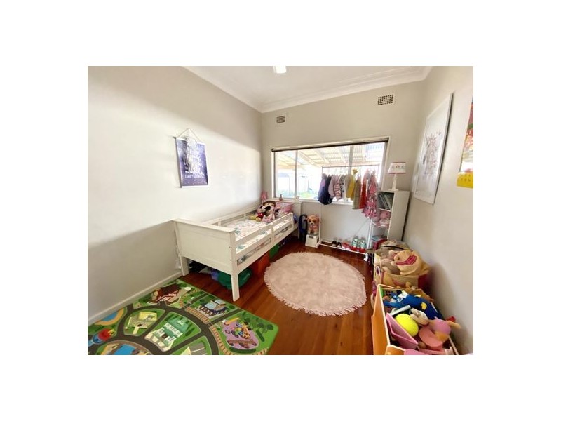 13 Park Street, Dubbo NSW 2830