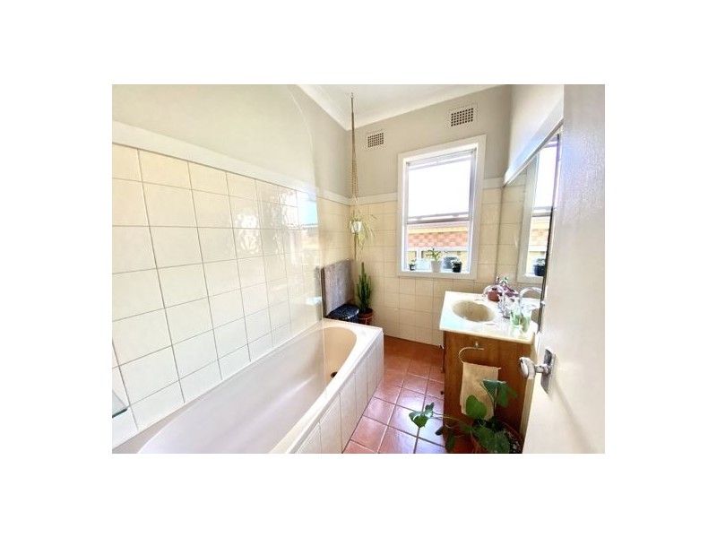 13 Park Street, Dubbo NSW 2830