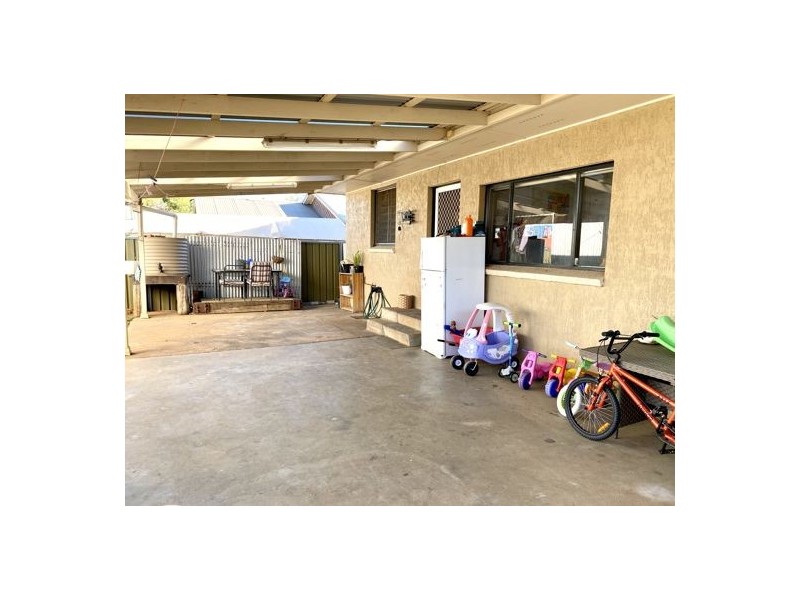 13 Park Street, Dubbo NSW 2830