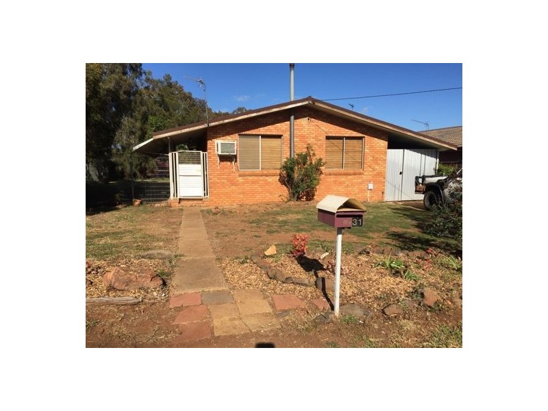 31 Moonah Street, Dubbo NSW 2830