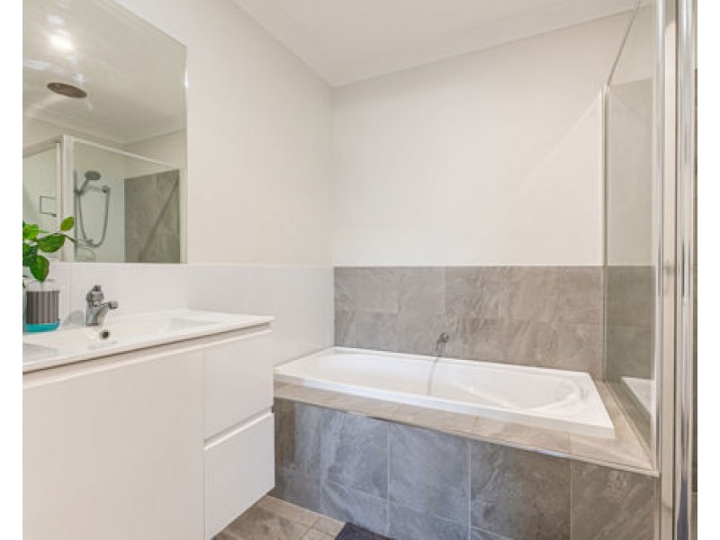 8A Apsley Crescent, Dubbo NSW 2830
