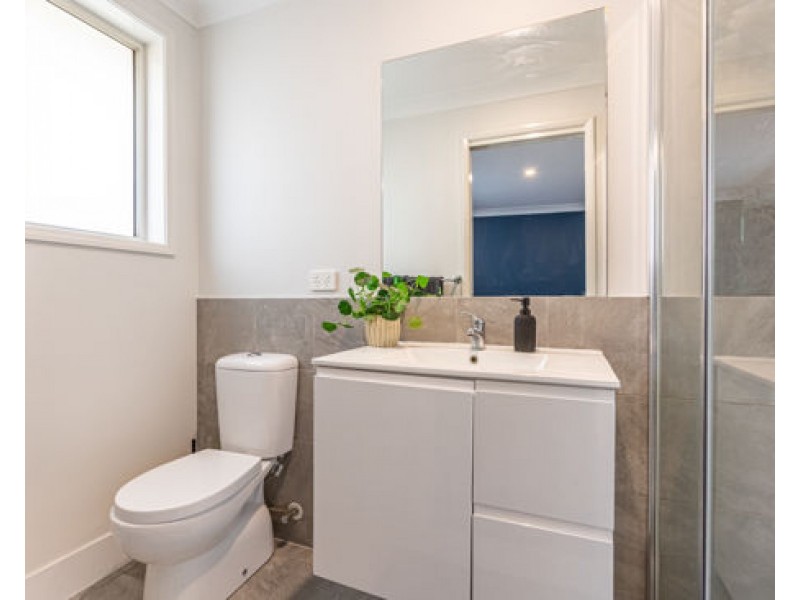 8A Apsley Crescent, Dubbo NSW 2830