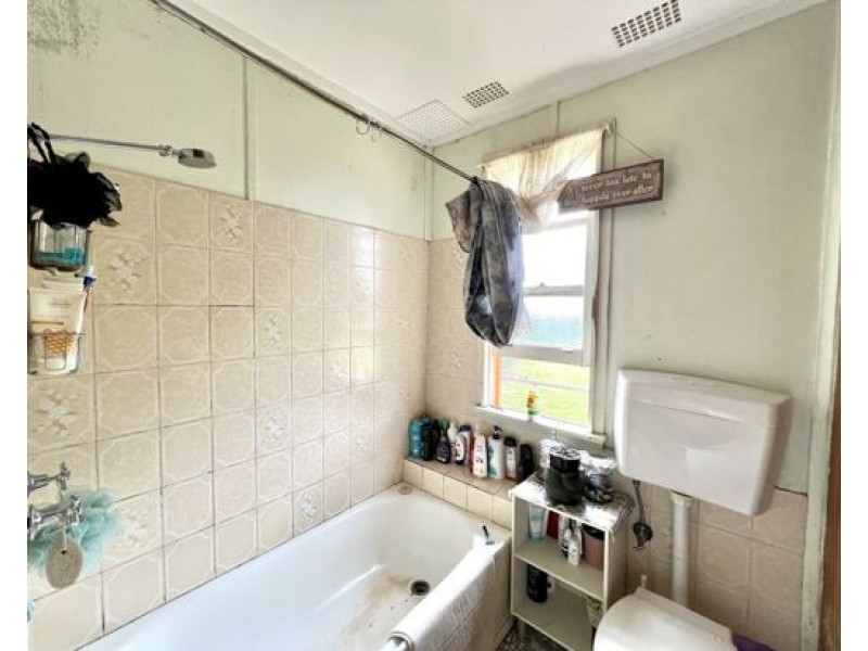 32 Alcheringa Street, Dubbo NSW 2830