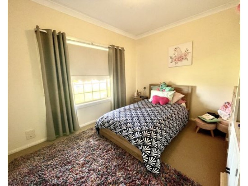 9 Sunvale Avenue, Dubbo NSW 2830