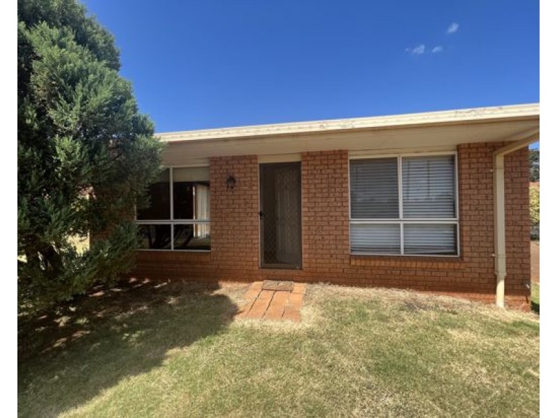 4/19 Bedford Avenue, Dubbo NSW 2830