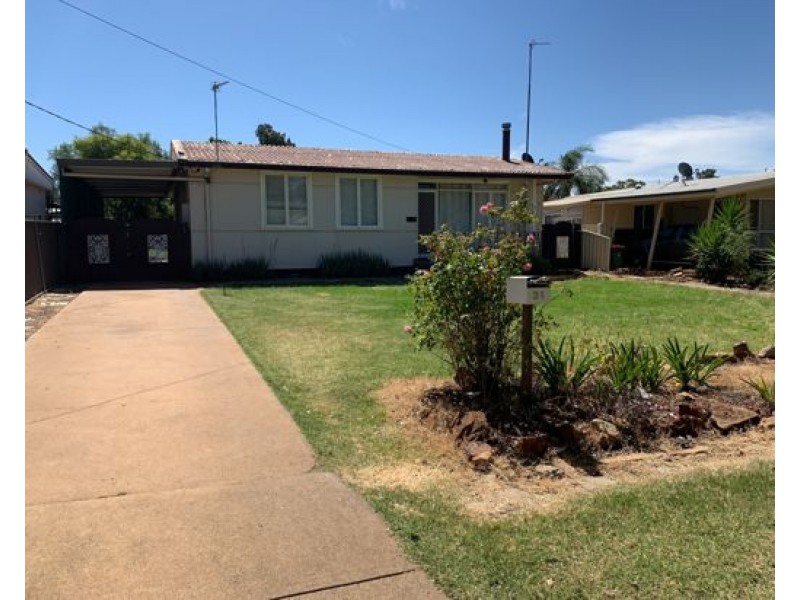 31 Alcheringa Street, Dubbo NSW 2830