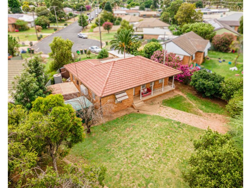 37 Spence Street, Dubbo NSW 2830