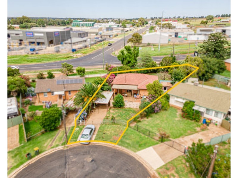 37 Spence Street, Dubbo NSW 2830