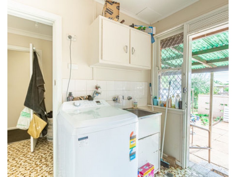37 Spence Street, Dubbo NSW 2830