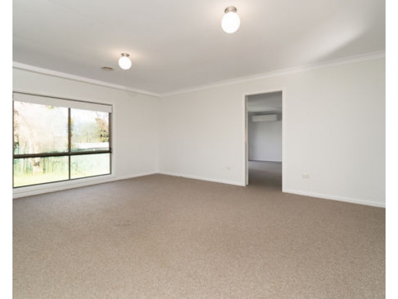 33 Alder Place, Dubbo NSW 2830