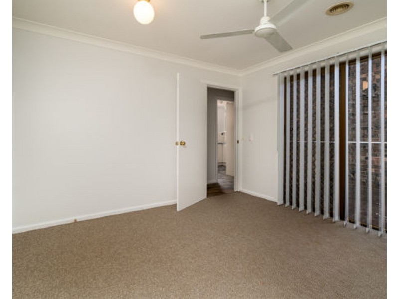 33 Alder Place, Dubbo NSW 2830