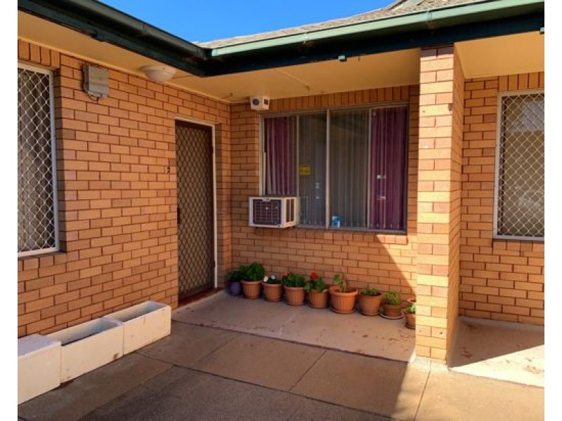 2/69 Bultje Street, Dubbo NSW 2830