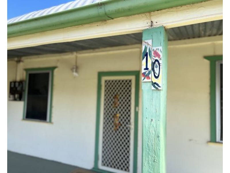 10 Fifth Avenue North, Narromine NSW 2821