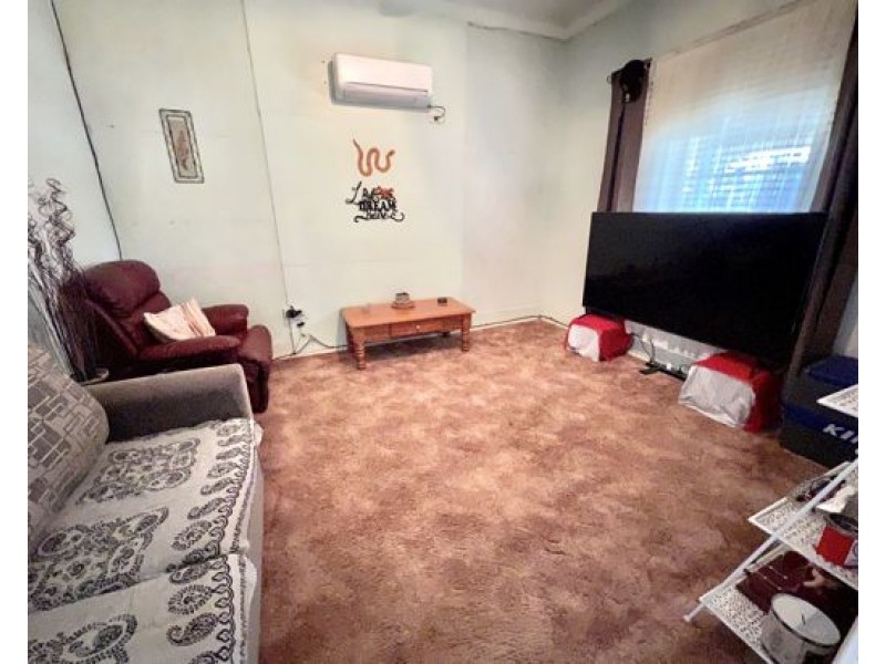 10 Fifth Avenue North, Narromine NSW 2821