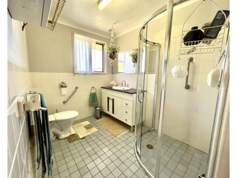 31 Spears Drive, Dubbo NSW 2830