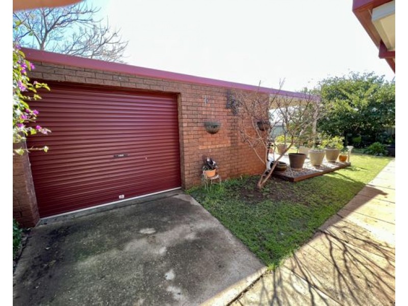 31 Spears Drive, Dubbo NSW 2830