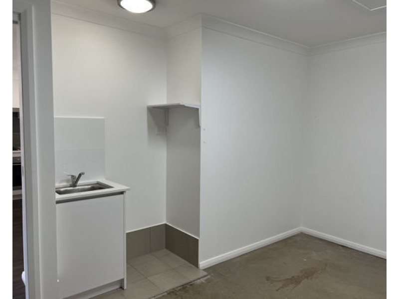 2/7 Volta Avenue, Dubbo NSW 2830