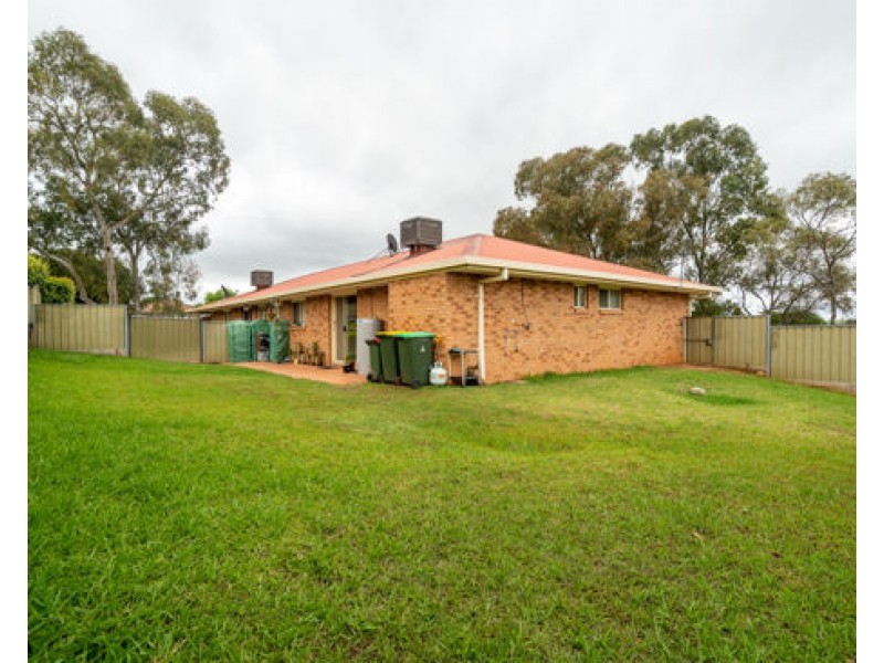 U1 & 2 39 Bell Avenue, Dubbo NSW 2830