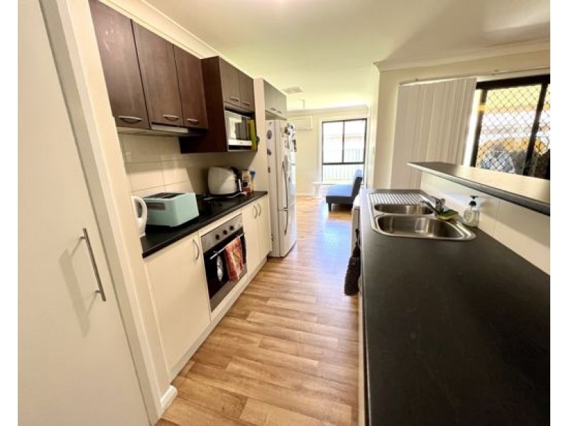 3 Glenshee Close, Dubbo NSW 2830