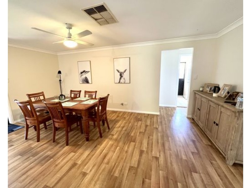3 Glenshee Close, Dubbo NSW 2830