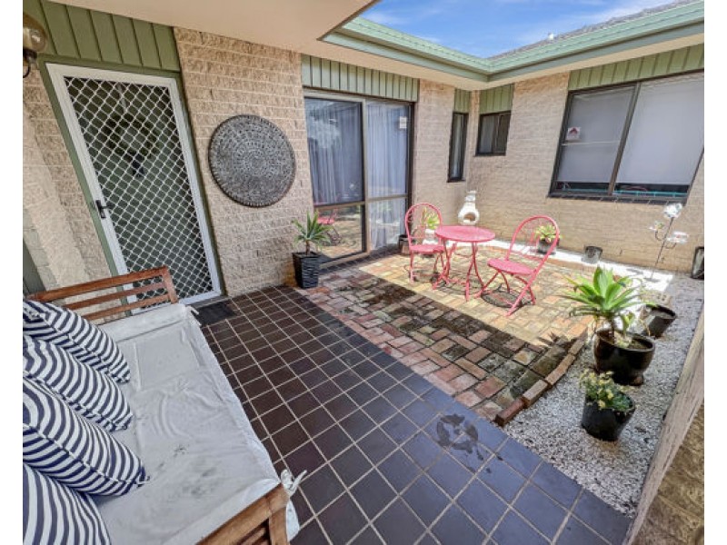 4 Hazelwood Drive, Dubbo NSW 2830