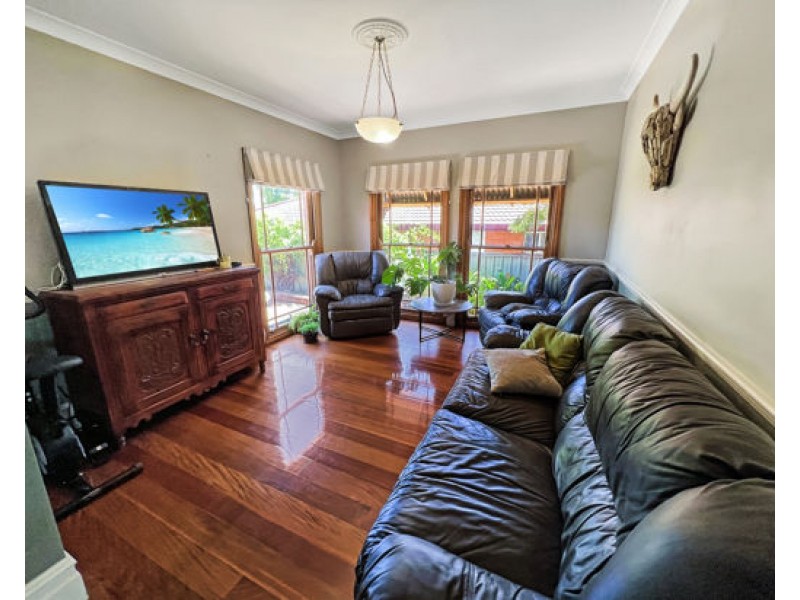 15 Erica Close, Dubbo NSW 2830