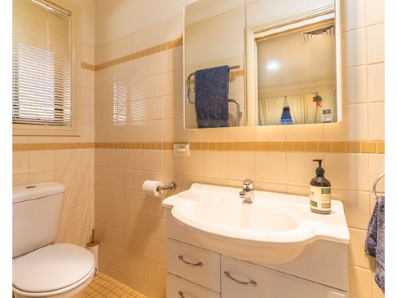 10 Ken McMullen Place, Dubbo NSW 2830