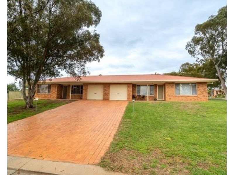 2/39 Bell Avenue, Dubbo NSW 2830