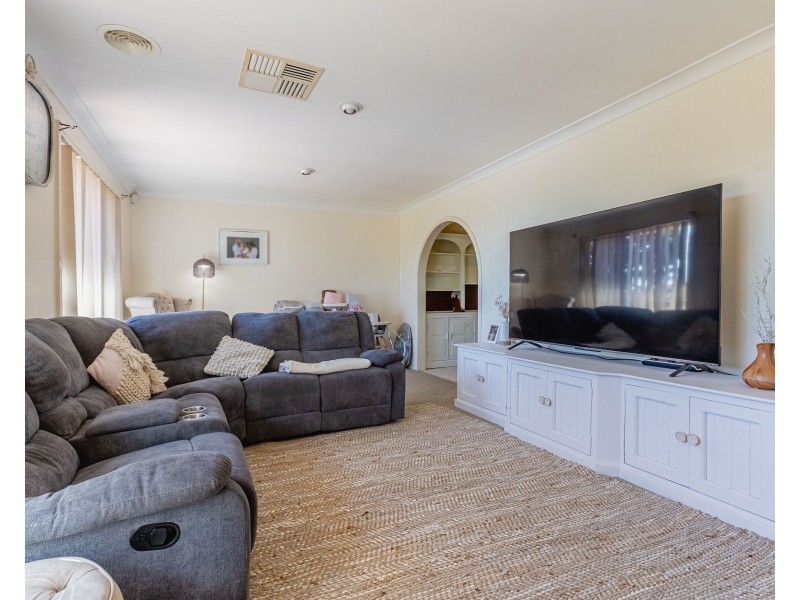 34 Jacqueline Drive, Dubbo NSW 2830