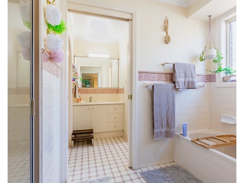 34 Jacqueline Drive, Dubbo NSW 2830