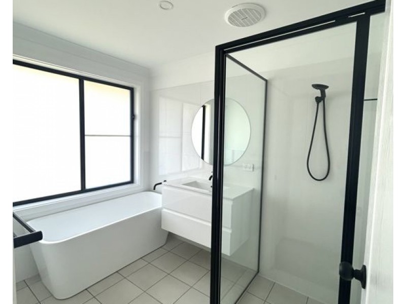 5 Sunningdale Close, Dubbo NSW 2830