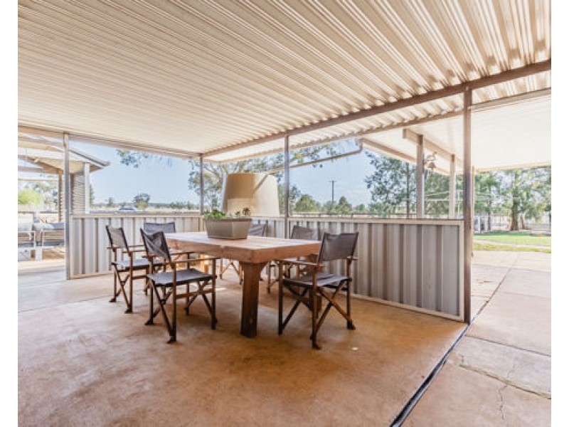 9R Wake Road, Dubbo NSW 2830