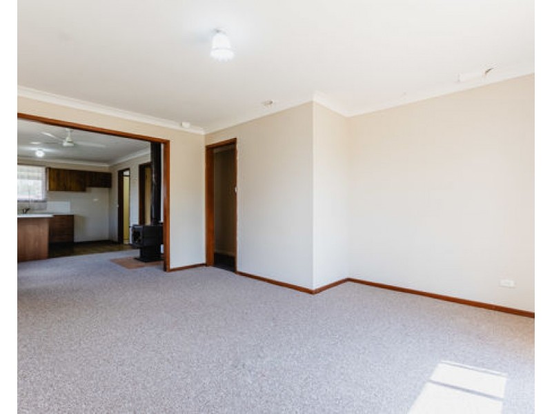 7 Meadowbank Drive, Dubbo NSW 2830