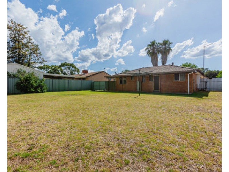 7 Meadowbank Drive, Dubbo NSW 2830