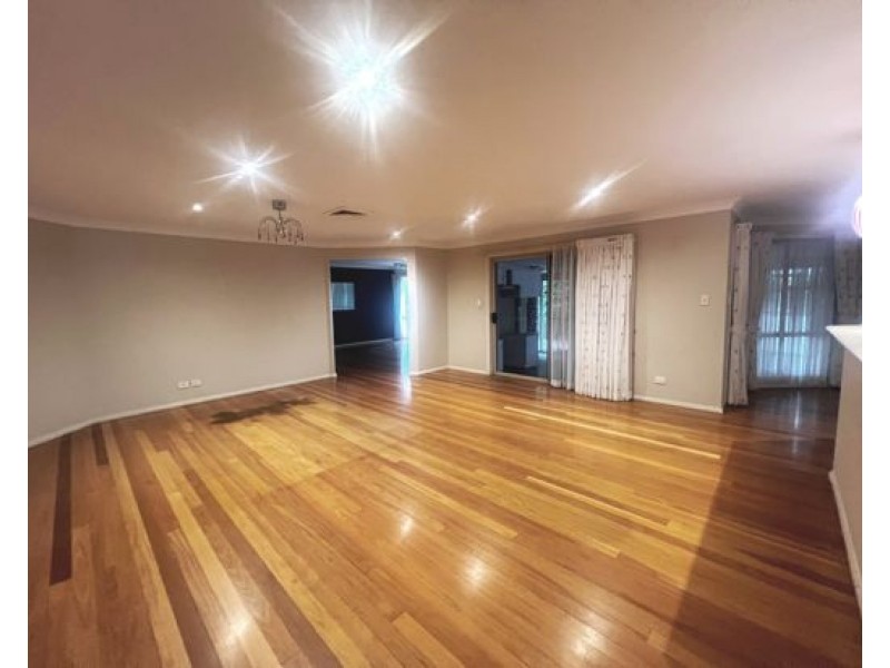 12 Lachlan Way, Dubbo NSW 2830
