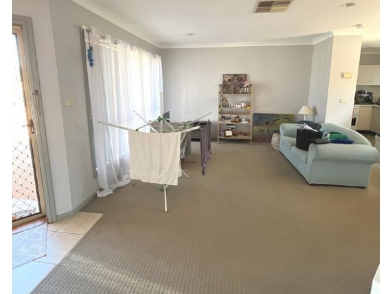 1/25 Kingfisher Street, Dubbo NSW 2830