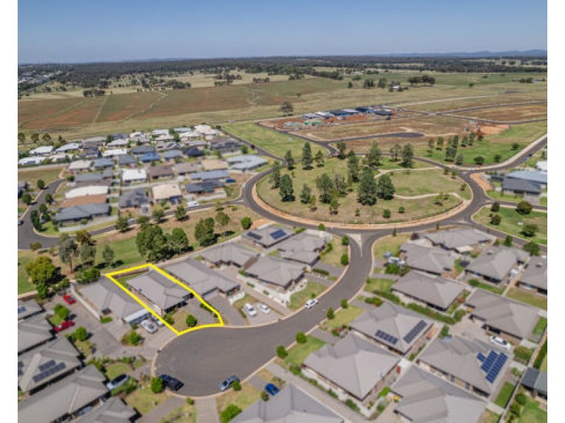 9 Ebor Way, Dubbo NSW 2830
