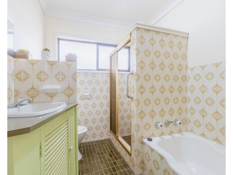 415 Wheelers Lane, Dubbo NSW 2830
