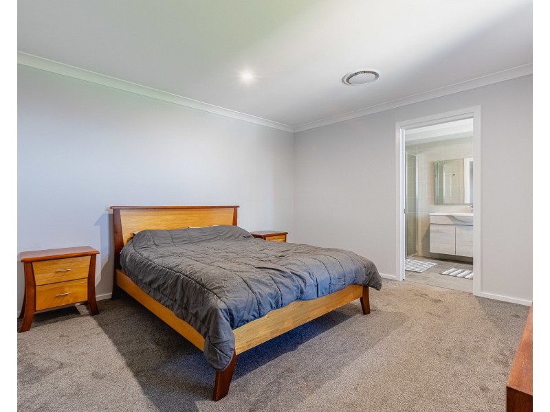 8 Marine Court, Dubbo NSW 2830