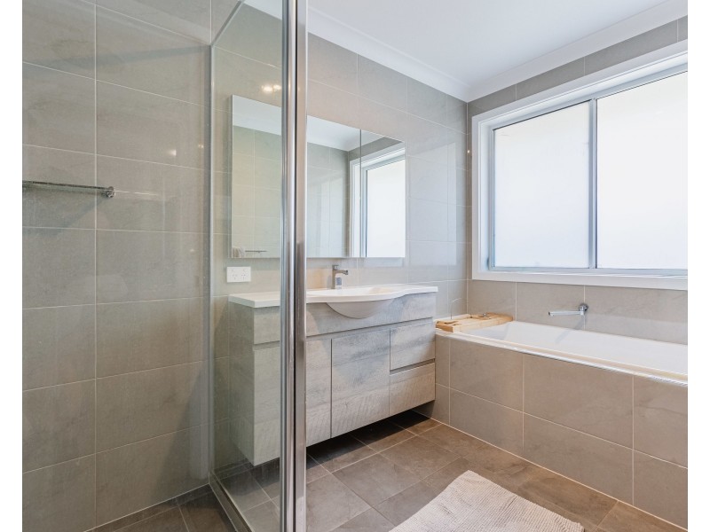 8 Marine Court, Dubbo NSW 2830