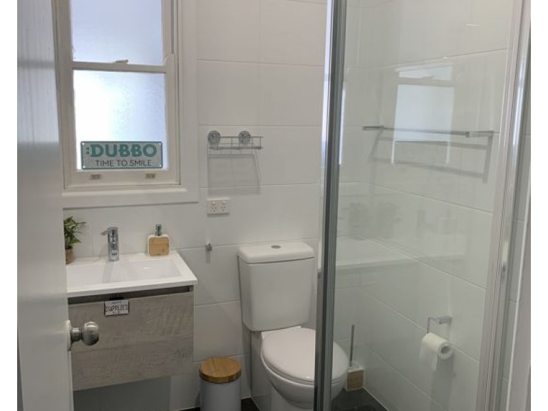 39 Leonard Street, Dubbo NSW 2830