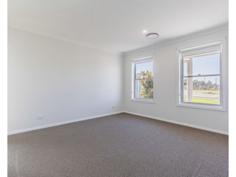 1A Capstan Drive, Dubbo NSW 2830