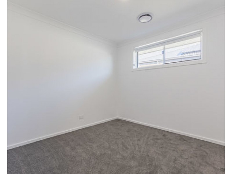 98 Champagne Drive, Dubbo NSW 2830