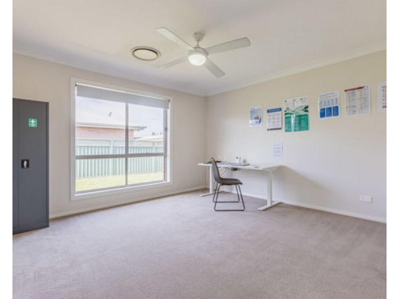 3 Brook Court, Dubbo NSW 2830