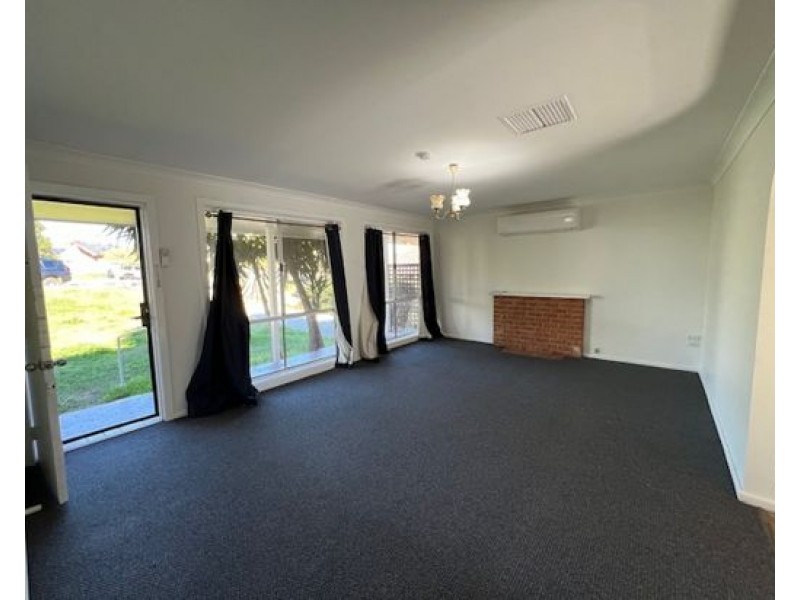 4 Birch Avenue, Dubbo NSW 2830