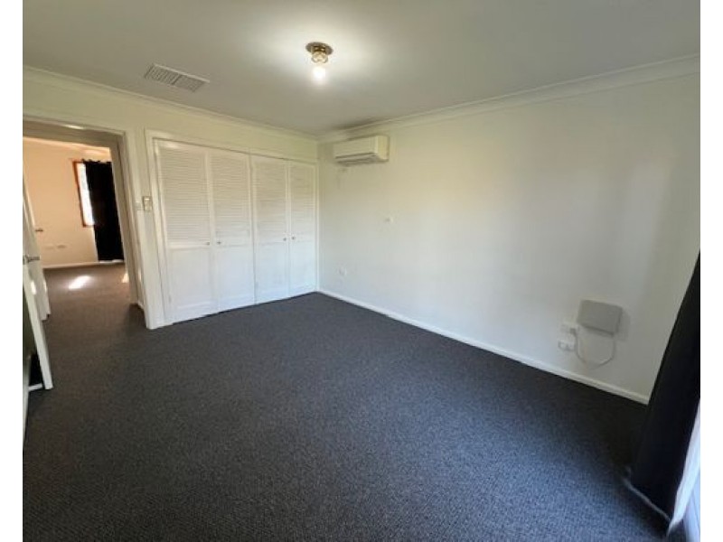4 Birch Avenue, Dubbo NSW 2830