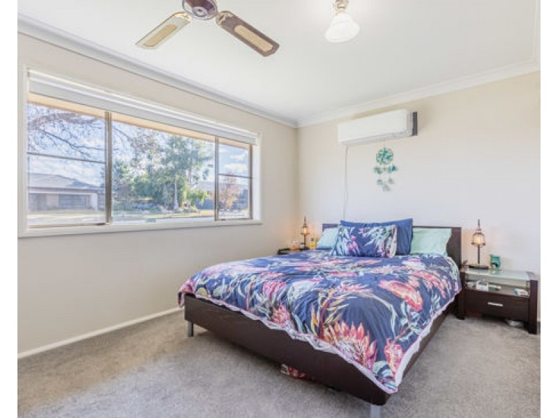 8 Keane Avenue, Dubbo NSW 2830