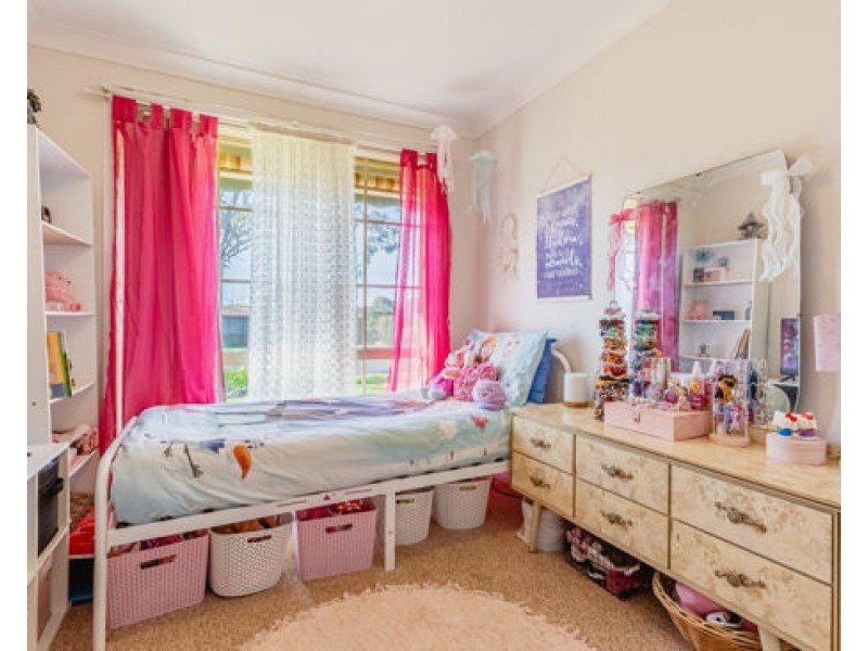 23 Howard Ave, Dubbo NSW 2830