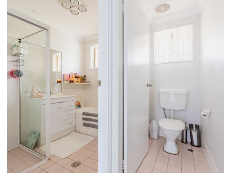 23 Howard Ave, Dubbo NSW 2830